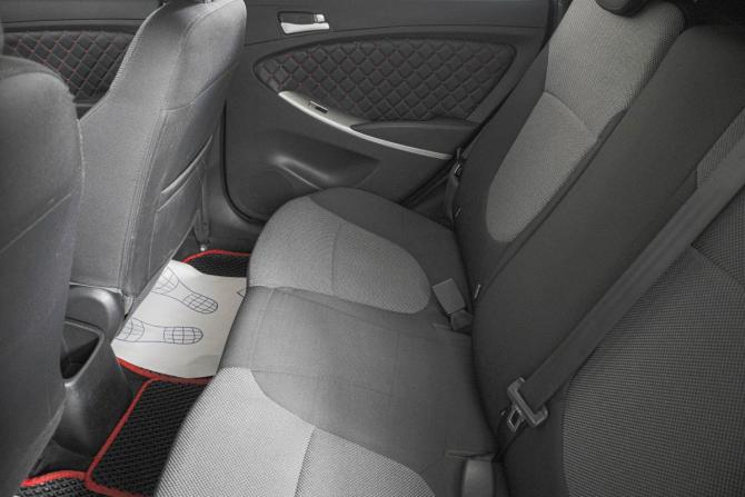 Hyundai Solaris I с пробегом 2012 года, цена 799 000 рублей, 121000 км, хэтчбек, Автокод Объявления