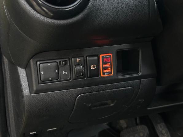 Nissan Note I с пробегом 2006 года, цена 510 000 рублей, 236596 км, хэтчбек, Автокод Объявления