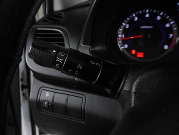 Hyundai Solaris I с пробегом 2013 года, цена 749 000 рублей, 138324 км, седан, Автокод Объявления