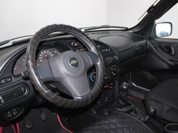 Chevrolet Niva I Рестайлинг с пробегом 2017 года, цена 749 900 рублей, 139505 км, внедорожник, Автокод Объявления