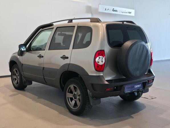 Chevrolet Niva I Рестайлинг с пробегом 2019 года, цена 888 000 рублей, 47000 км, внедорожник, Автокод Объявления
