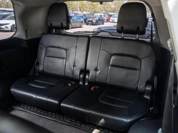 Toyota Land Cruiser 200 Series Рестайлинг 1 с пробегом 2013 года, цена 3 620 000 рублей, 293098 км, внедорожник, Автокод Объявления
