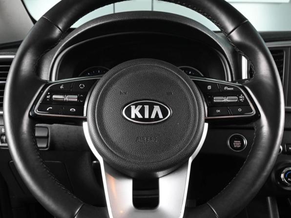Kia Sportage IV Рестайлинг с пробегом 2020 года, цена 2 359 000 рублей, 106468 км, внедорожник, Автокод Объявления