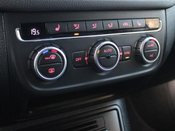 Volkswagen Tiguan I Рестайлинг с пробегом 2013 года, цена 1 359 000 рублей, 185970 км, внедорожник, Автокод Объявления