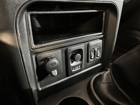 Lada (ВАЗ) Niva Travel I с пробегом 2021 года, цена 1 049 900 рублей, 30000 км, внедорожник, Автокод Объявления