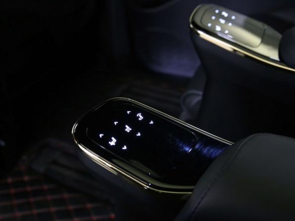 GAC M8 с пробегом 2024 года, цена 4 470 000 рублей, 24077 км, минивэн, Автокод Объявления