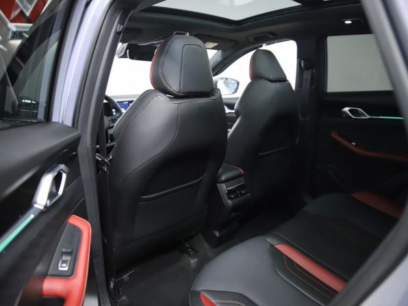 Geely Coolray I Рестайлинг с пробегом 2023 года, цена 2 120 000 рублей, 35124 км, внедорожник, Автокод Объявления