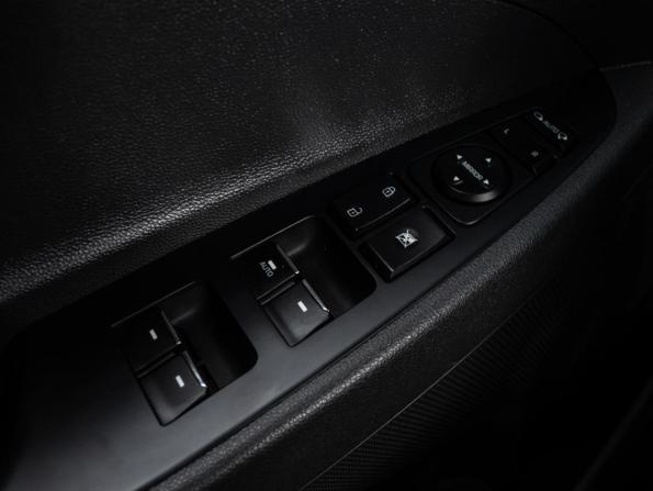 Hyundai Tucson III с пробегом 2018 года, цена 2 348 070 рублей, 97486 км, внедорожник, Автокод Объявления