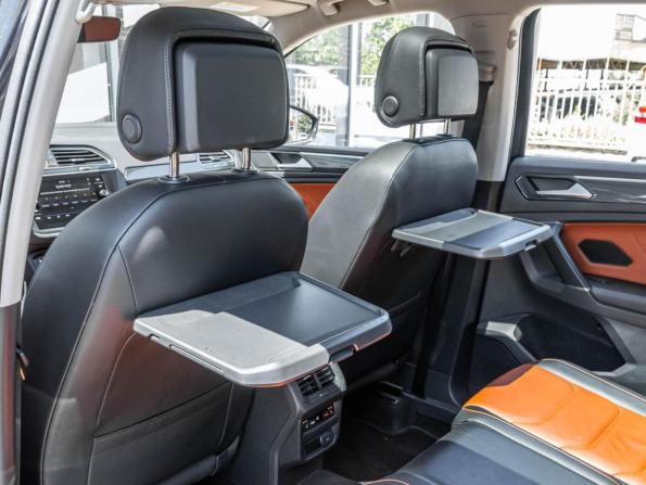 Volkswagen Tiguan II с пробегом 2017 года, цена 2 445 200 рублей, 162524 км, внедорожник, Автокод Объявления