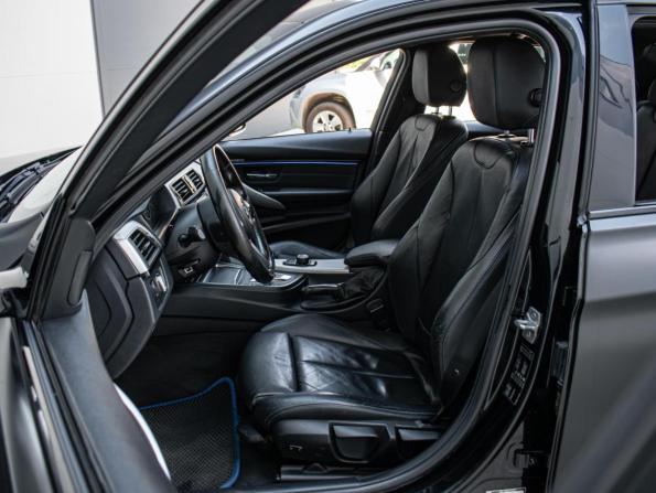 BMW 3 серии VI (F3x) Рестайлинг с пробегом 2018 года, цена 2 995 000 рублей, 174353 км, седан, Автокод Объявления