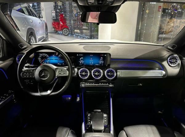 Mercedes-Benz EQB I с пробегом 2022 года, цена 5 300 000 рублей, 18200 км, внедорожник, Автокод Объявления