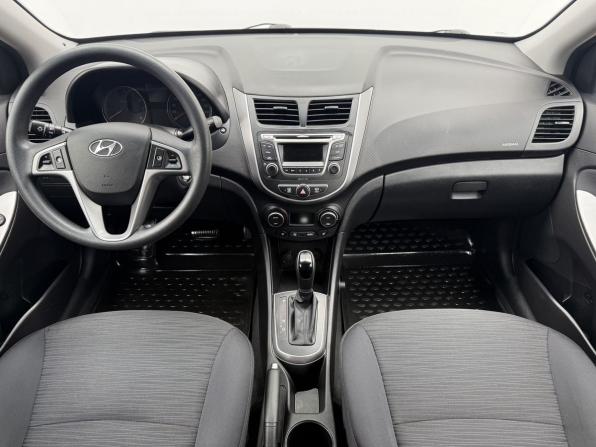 Hyundai Solaris I Рестайлинг с пробегом 2016 года, цена 1 080 000 рублей, 102402 км, седан, Автокод Объявления