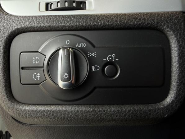 Volkswagen Touareg II с пробегом 2012 года, цена 1 600 000 рублей, 243008 км, внедорожник, Автокод Объявления