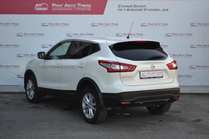 Nissan Qashqai II с пробегом 2014 года, цена 1 300 000 рублей, 221397 км, внедорожник, Автокод Объявления
