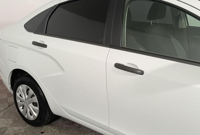Lada (ВАЗ) Vesta I Рестайлинг (NG) с пробегом 2024 года, цена 1 250 000 рублей, 31702 км, седан, Автокод Объявления
