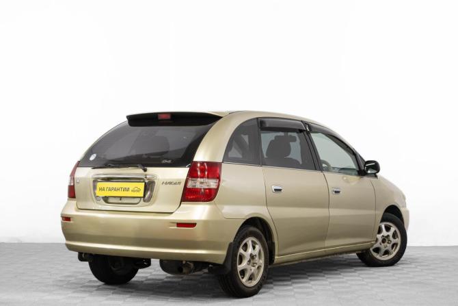 Toyota Nadia с пробегом 2001 года, цена 649 000 рублей, 266000 км, компактвэн, Автокод Объявления