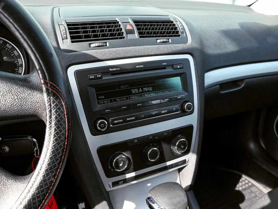 Skoda Octavia II (A5) Рестайлинг Екатеринбург  - изображение 11