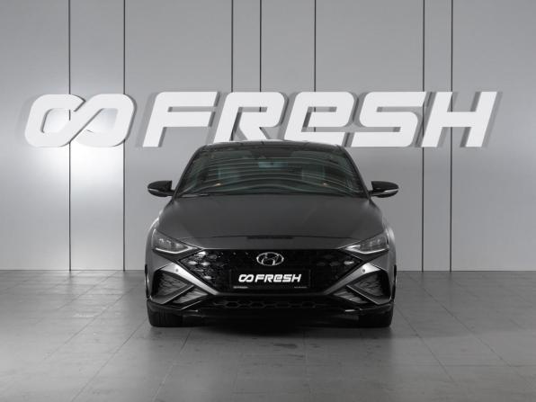 Hyundai Lafesta I Рестайлинг с пробегом 2023 года, цена 2 799 000 рублей, 34465 км, седан, Автокод Объявления