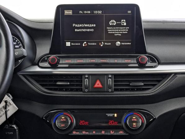Kia Cerato IV Рестайлинг с пробегом 2022 года, цена 1 699 000 рублей, 131444 км, седан, Автокод Объявления