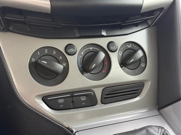 Ford Focus III с пробегом 2011 года, цена 680 000 рублей, 160423 км, хэтчбек, Автокод Объявления