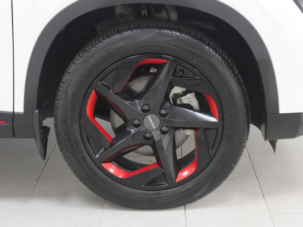 Omoda C5 I с пробегом 2024 года, цена 2 099 900 рублей, 25395 км, внедорожник, Автокод Объявления