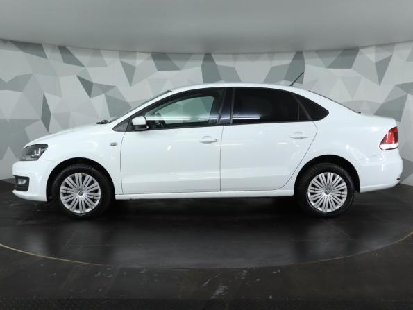 Volkswagen Polo V Рестайлинг с пробегом 2016 года, цена 849 000 рублей, 165555 км, седан, Автокод Объявления