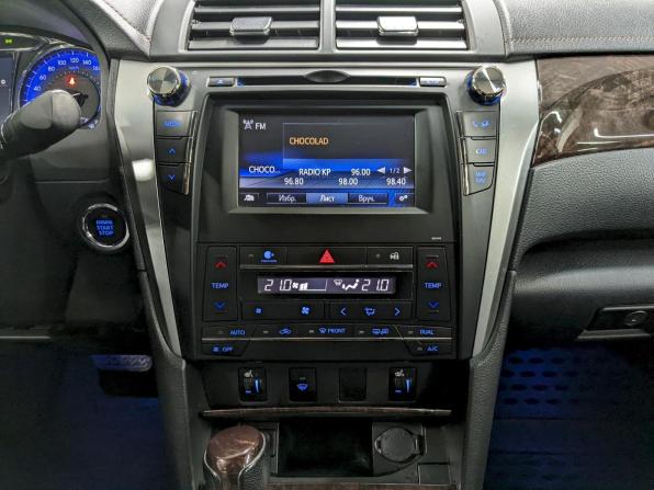 Toyota Camry VII (XV50) Рестайлинг с пробегом 2015 года, цена 1 790 000 рублей, 237615 км, седан, Автокод Объявления