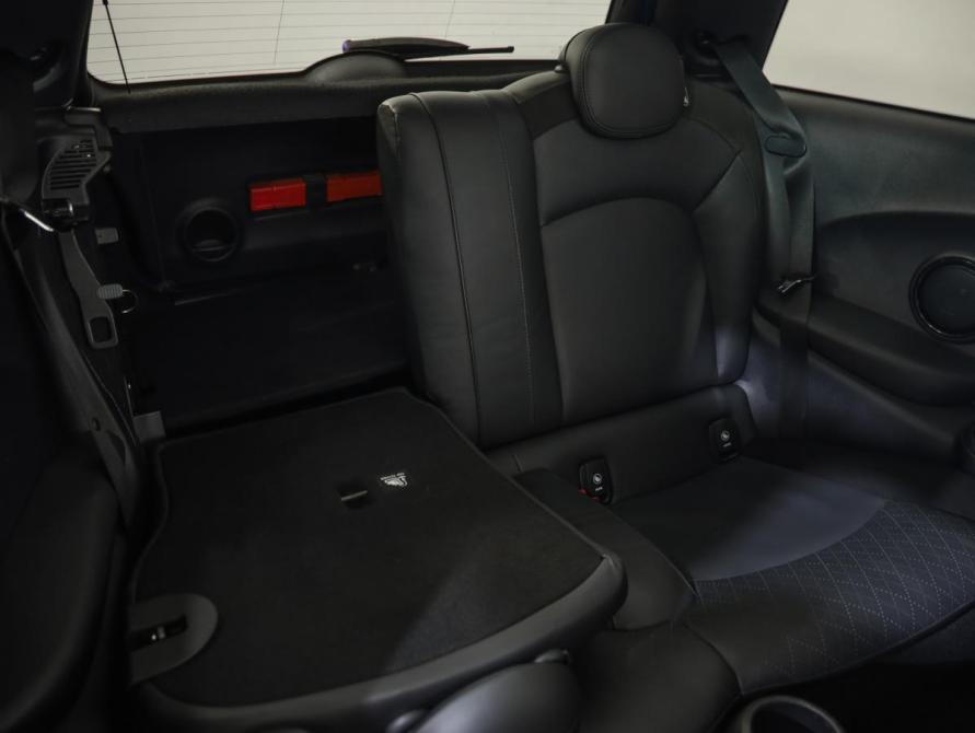 Mini Hatch III (F55/F56) Рестайлинг 2 Санкт-Петербург  - изображение 27