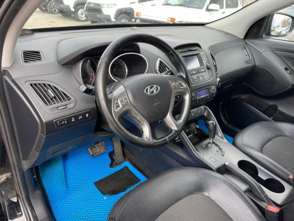 Hyundai ix35 I Рестайлинг с пробегом 2014 года, цена 1 580 000 рублей, 215700 км, внедорожник, Автокод Объявления