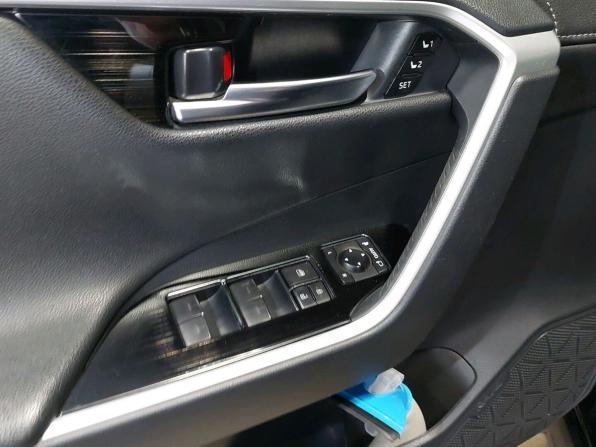 Toyota RAV4 V (XA50) с пробегом 2021 года, цена 3 255 000 рублей, 134190 км, внедорожник, Автокод Объявления