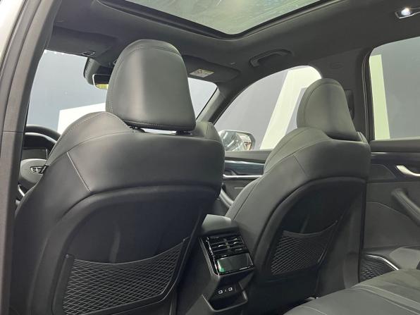 Geely Monjaro I с пробегом 2024 года, цена 3 629 900 рублей, 23000 км, внедорожник, Автокод Объявления