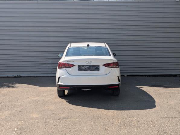 Hyundai Solaris II Рестайлинг с пробегом 2022 года, цена 1 635 000 рублей, 87845 км, седан, Автокод Объявления