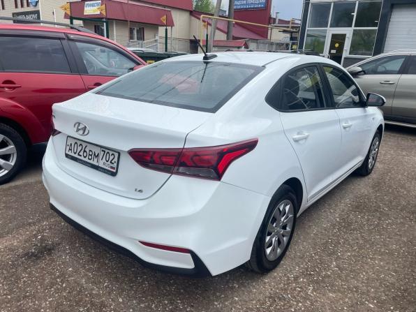 Hyundai Solaris II с пробегом 2019 года, цена 1 370 000 рублей, 88645 км, седан, Автокод Объявления