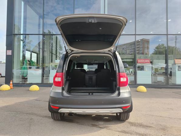 Skoda Yeti I с пробегом 2013 года, цена 740 000 рублей, 131822 км, внедорожник, Автокод Объявления