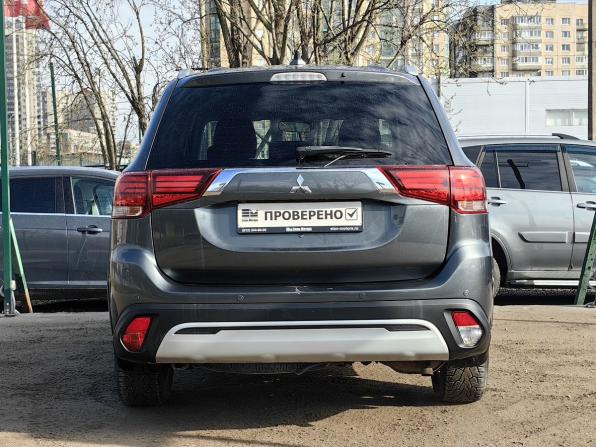 Mitsubishi Outlander III Рестайлинг 3 с пробегом 2021 года, цена 2 199 000 рублей, 110143 км, внедорожник, Автокод Объявления