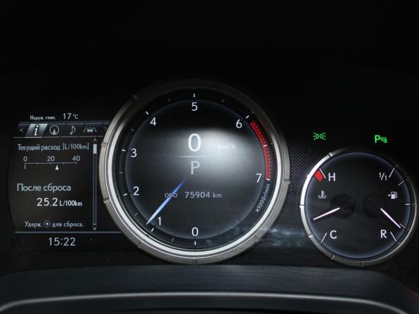 Lexus RX IV Рестайлинг с пробегом 2019 года, цена 4 699 900 рублей, 75903 км, внедорожник, Автокод Объявления