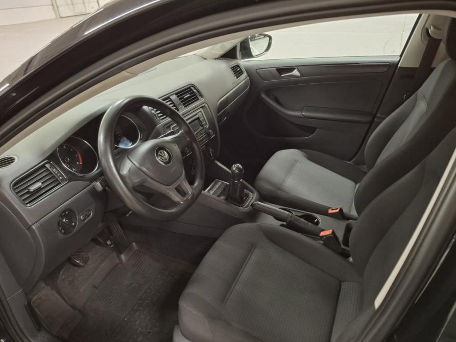 Volkswagen Jetta VI Рестайлинг Казань  - изображение 20