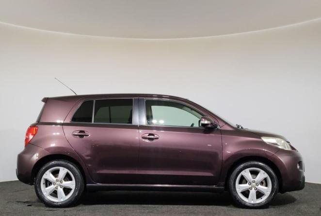 Toyota Urban Cruiser I с пробегом 2009 года, цена 799 000 рублей, 275754 км, хэтчбек, Автокод Объявления