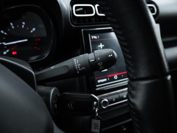 Citroen C3 Aircross I Рестайлинг с пробегом 2021 года, цена 1 421 500 рублей, 82339 км, внедорожник, Автокод Объявления