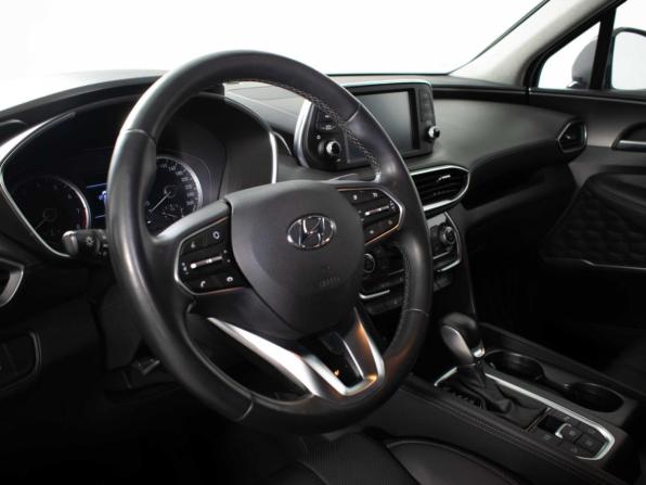 Hyundai Santa Fe IV с пробегом 2019 года, цена 3 265 000 рублей, 68329 км, внедорожник, Автокод Объявления