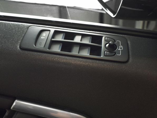 Land Rover Discovery Sport I с пробегом 2017 года, цена 1 999 999 рублей, 210041 км, внедорожник, Автокод Объявления