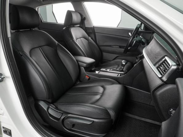 Kia Optima IV Рестайлинг с пробегом 2020 года, цена 2 299 000 рублей, 40570 км, седан, Автокод Объявления