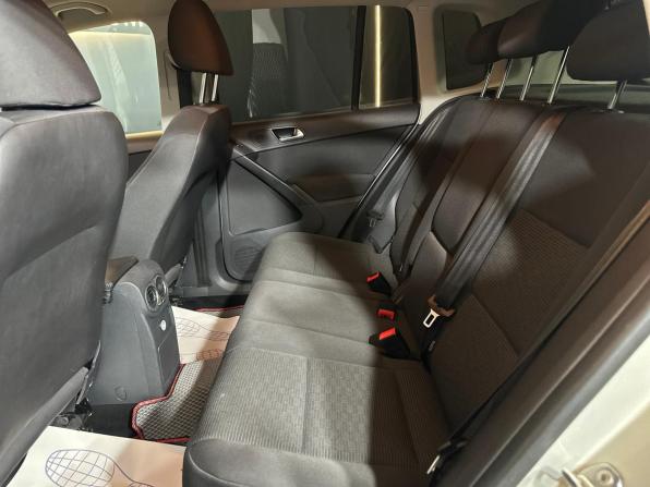 Volkswagen Tiguan I Рестайлинг с пробегом 2012 года, цена 1 070 000 рублей, 197607 км, внедорожник, Автокод Объявления