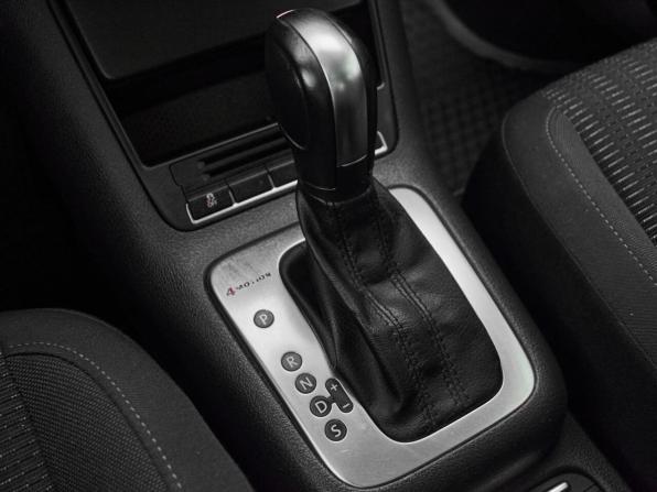 Volkswagen Tiguan I Рестайлинг с пробегом 2012 года, цена 1 180 000 рублей, 216037 км, внедорожник, Автокод Объявления