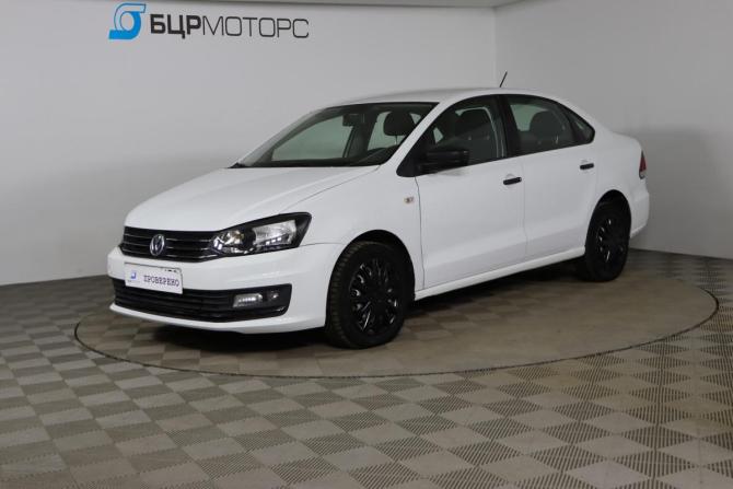 Volkswagen Polo V Рестайлинг с пробегом 2018 года, цена 1 399 990 рублей, 88056 км, седан, Автокод Объявления