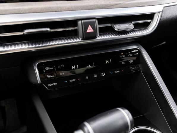 Kia K5 III с пробегом 2021 года, цена 2 867 000 рублей, 55282 км, седан, Автокод Объявления