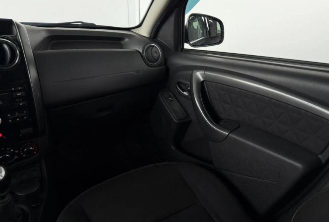 Renault Duster I Рестайлинг с пробегом 2015 года, цена 1 129 000 рублей, 212271 км, внедорожник, Автокод Объявления