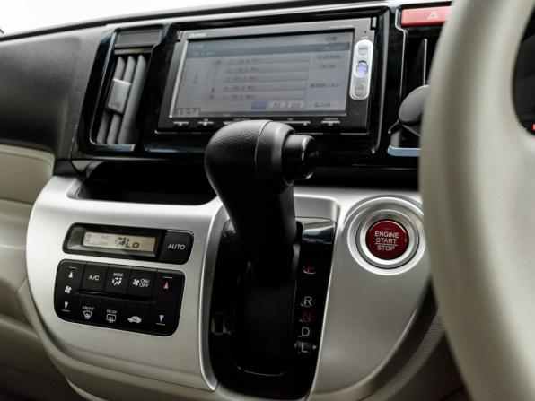 Honda N-WGN I с пробегом 2014 года, цена 780 000 рублей, 68054 км, хэтчбек, Автокод Объявления