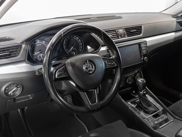 Skoda Superb III с пробегом 2016 года, цена 1 800 000 рублей, 185908 км, лифтбек, Автокод Объявления