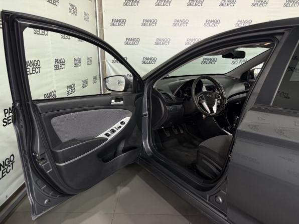 Hyundai Solaris I с пробегом 2013 года, цена 770 000 рублей, 209000 км, седан, Автокод Объявления